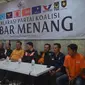 Pimpinan 9 artai politik di Jawa Barat saat mendeklarasikan Koalisi Jabar Menang di Sekretariat DPD Partai Hanura Jabar, Jalan Pelajar Pejuang, Kota Bandung, Jumat lalu, 16 Agustus 2024. (Liputan6.com/Dikdik Ripaldi).