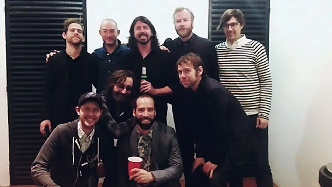 foo-pink-131217b.jpg