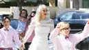 Paskah menjadi momen yang paling ditunggu umat Kristiani. Begitu pulang dengan Selebriti Hollywood. Gwen Stefani pun menghabiskan waktu dengan anak-anaknya! (FlameFlynet/HollywoodLife)