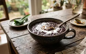 Resep Bubur Ketan Hitam Legit Hemat Gas, Mudah Dibuat di Rumah
