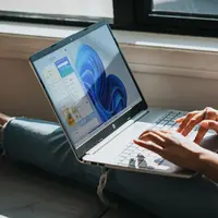 Person working on Windows 11 computer (Photo by Windows on Unsplash)