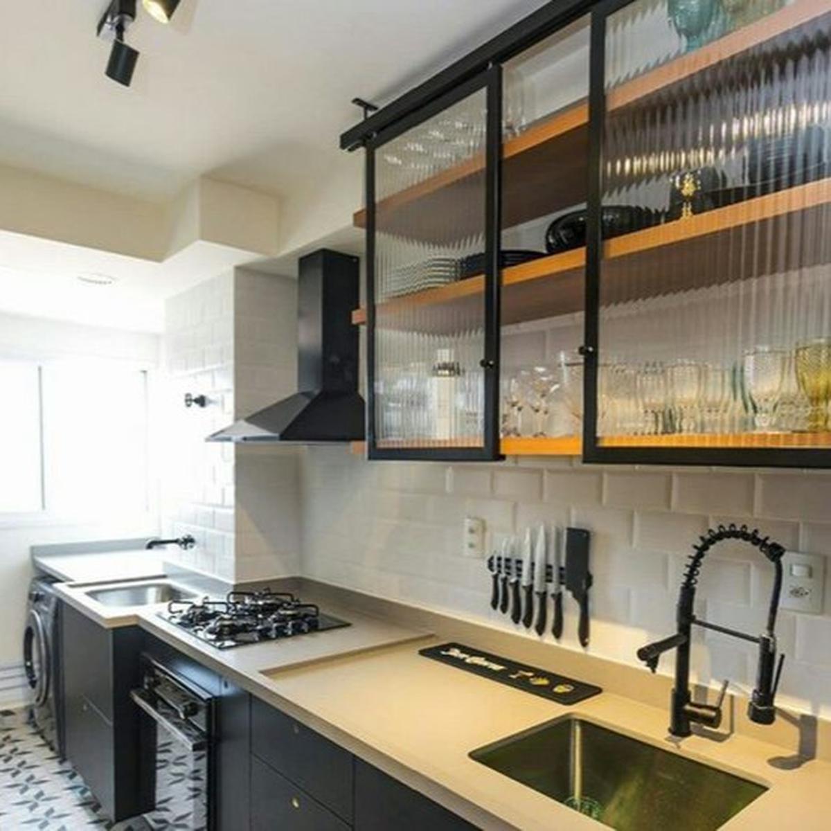 Desain Rak Dapur Minimalis