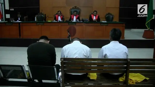 Kuasa hukum terdakwa menyampaikan akan mengajukan banding atas vonis hakim tersebut.