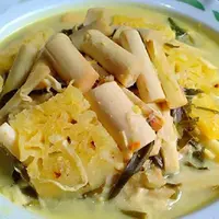 Juhu umbut rotan. (foto: Liputan6.com/linda/edhie prayitno ige)