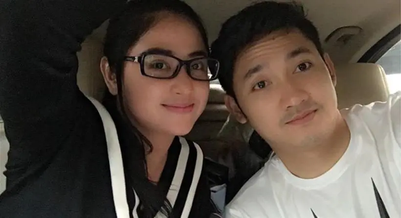 Dewi Perssik dan suami, Angga Wijaya. (Instagram)