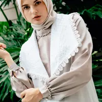 Koleksi busana muslim dari Kolaborasi Desainer Toera Imara dan MYD, credit: MYD