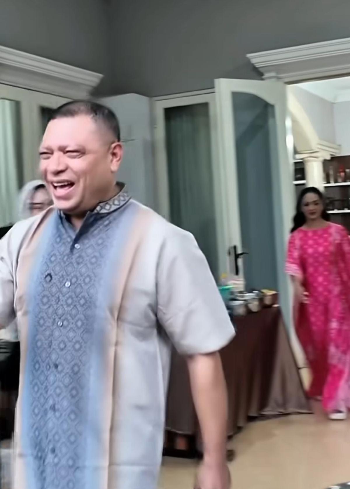 Suasana Akur Anang Hermansyah dan Raul Lemos Saat Bukber Keluarga, Begini Momen Hangatnya