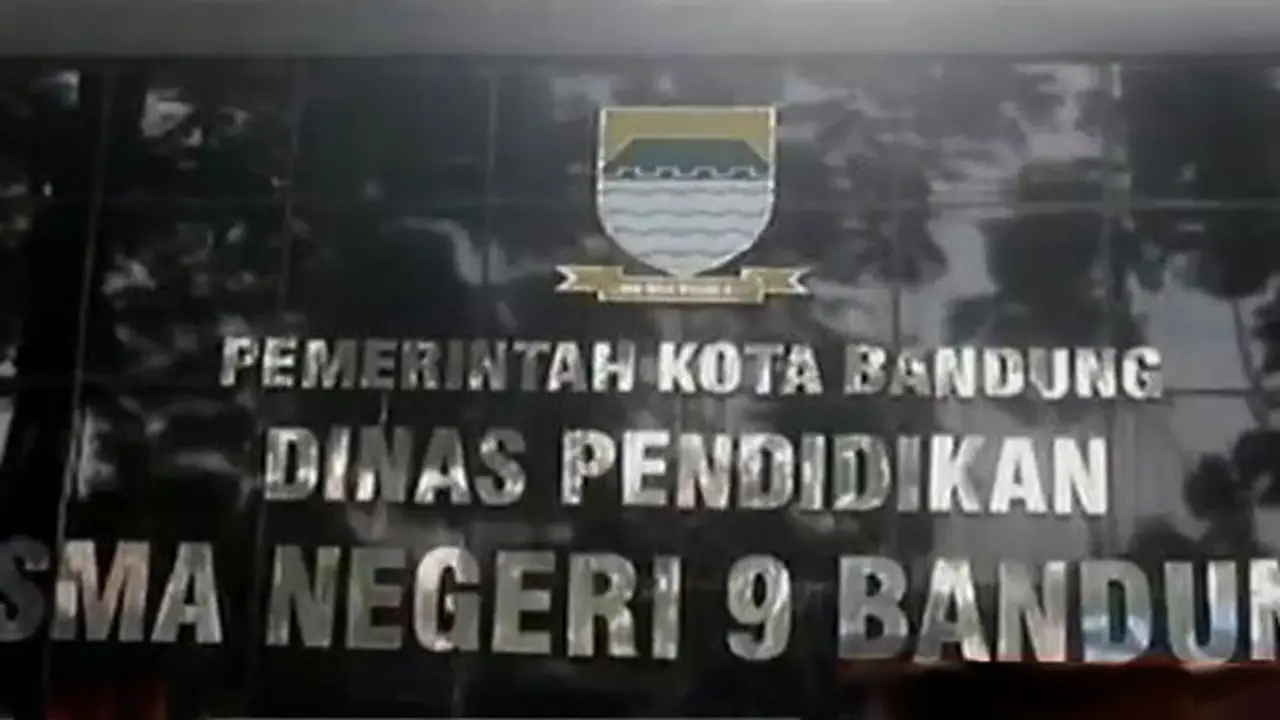 Kepsek Dipecat