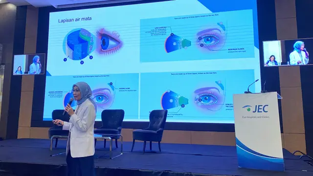 Spesialis Mata Dr dr Tri Rahayu