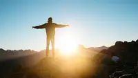 Ilustrasi sunrise, pagi hari, inspirasi, semangat, motivasi. (Photo by Pablo Heimplatz on Unsplash)