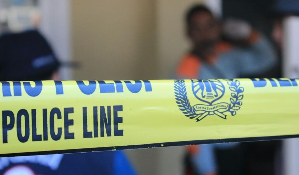 "Tidak ada autopsi karena keluarga menolak dengan membuat surat pernyataan," kaga Chandra.<br>