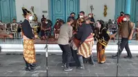 Penyebab Wamenparekraf Angela Pingsan di Keraton Solo