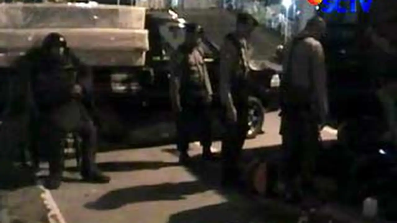 091223dteror-bom.jpg