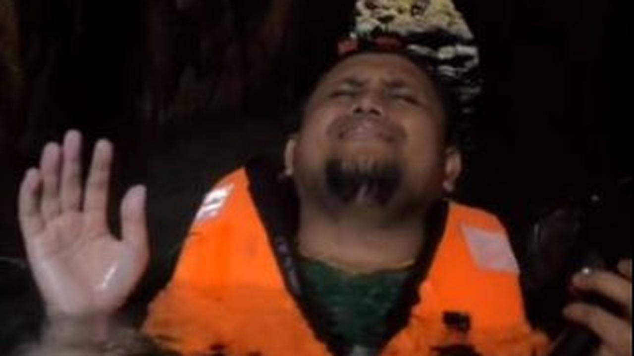Suaranya bikin Terpukau