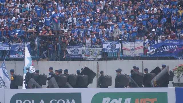 Panser Biru
