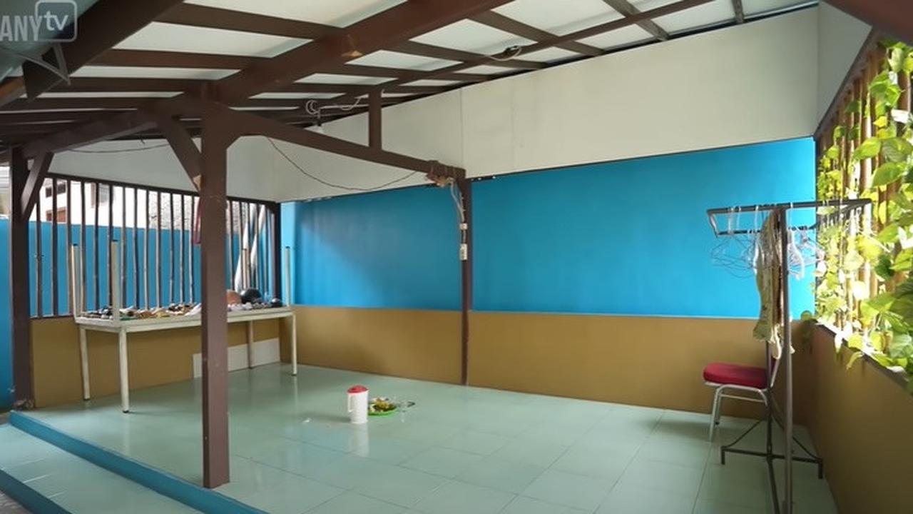 8 Potret Rumah Haji Bolot di Parung, Berkonsep ala Betawi - Punya Halaman Luas Seperti Aula