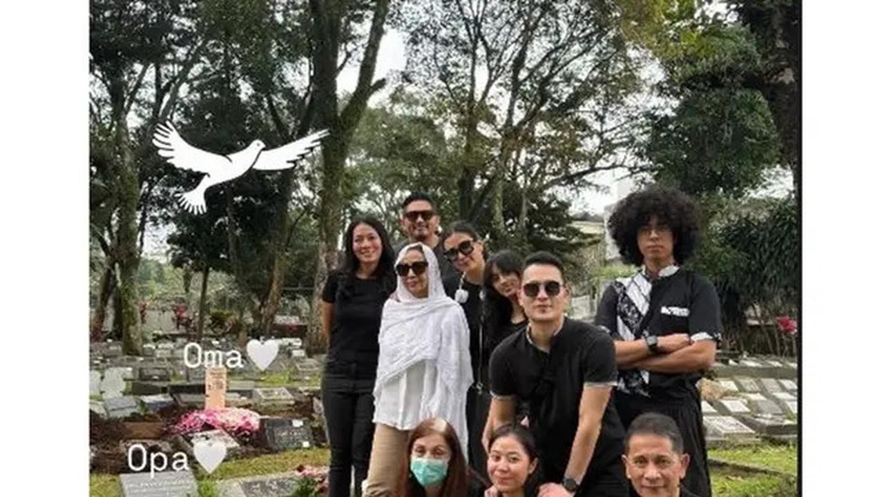 6 Potret Kenangan Sharena Delon dan Nenek Tercinta, Meninggal di Usia 101 Tahun