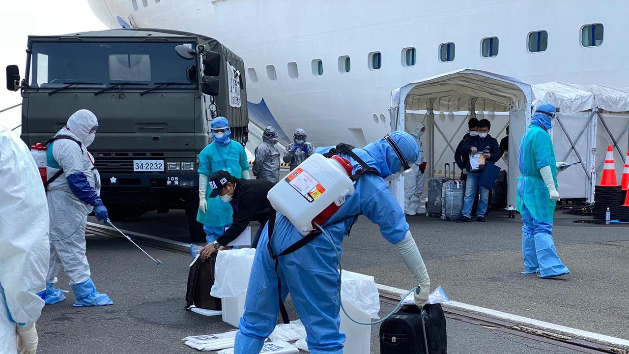 Proses pemulangan WNI yang merupakan ABK Diamond Princess dilakukan pada Minggu, 1 Maret 2020 siang (Dokumentasi KBRI Tokyo)