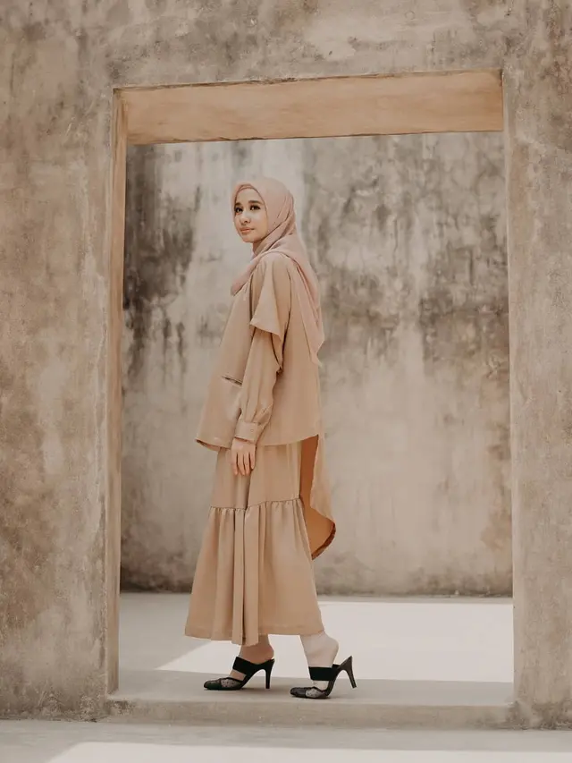 Gaya fashion Laudya Cynthia Bella