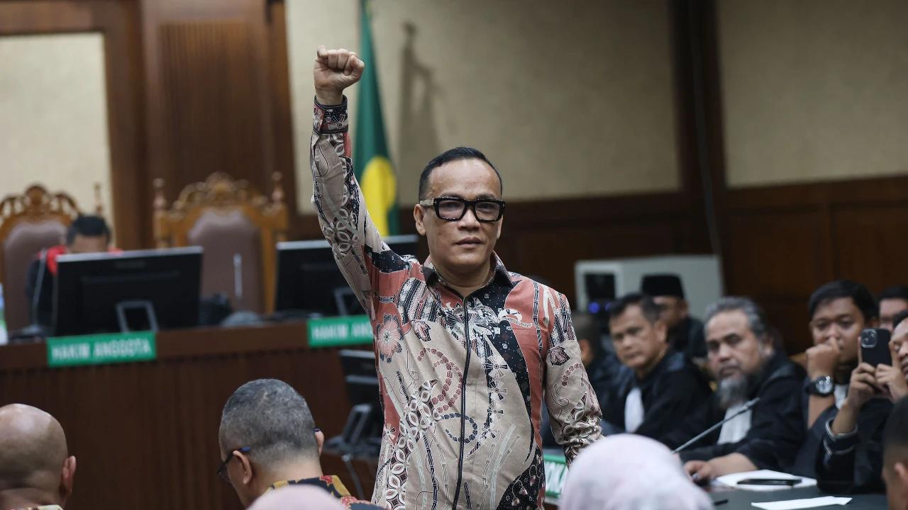 FOTO: Noel Dituntut Lima Tahun Penjara dalam Kasus Gratifikasi Sertifikat K3