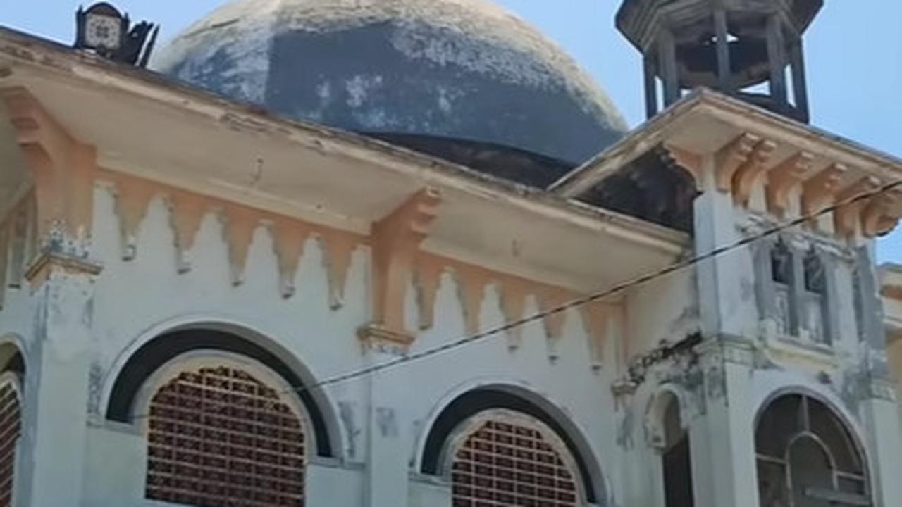 Masjid di Lumpur Lapindo