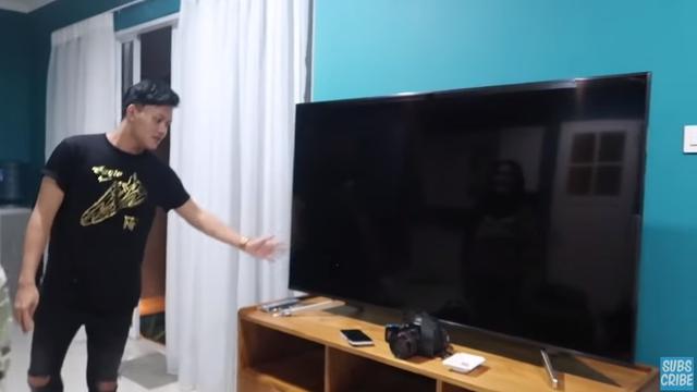 Bergaya Minimalis, Ini 7 Potret Rumah Rizky Febian yang Berhantu