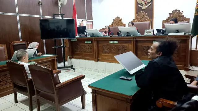 Sidang Fariz RM. (M Altaf Jauhar/ Liputan6.com)