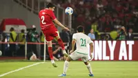 Bek sayap Timnas Indonesia, Kevin Diks, saat menghadapi Oman di FIFA Matchday Juni 2026 yang berlangsung di Stadion Utama Gelora Bung Karno (SUGBK) Senayan, Jakarta, Jumat (5/6/2026). (Bola.com/Abdul Aziz)