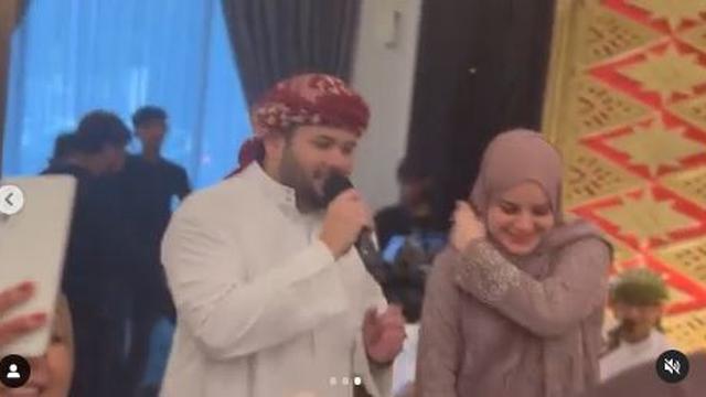 Diam-Diam Sudah Menikah, Ini 5 Potret Ridho Rhoma dan Istri Asal Turki