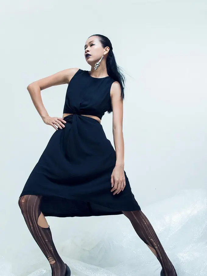 Cantik Alami: Hilangkan Kulit Siku Hitam dengan Cara Praktis Ini