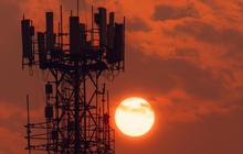 Bagaimana Nasib Frekuensi 900 Mhz pasca XL dan Smartfren Merger?