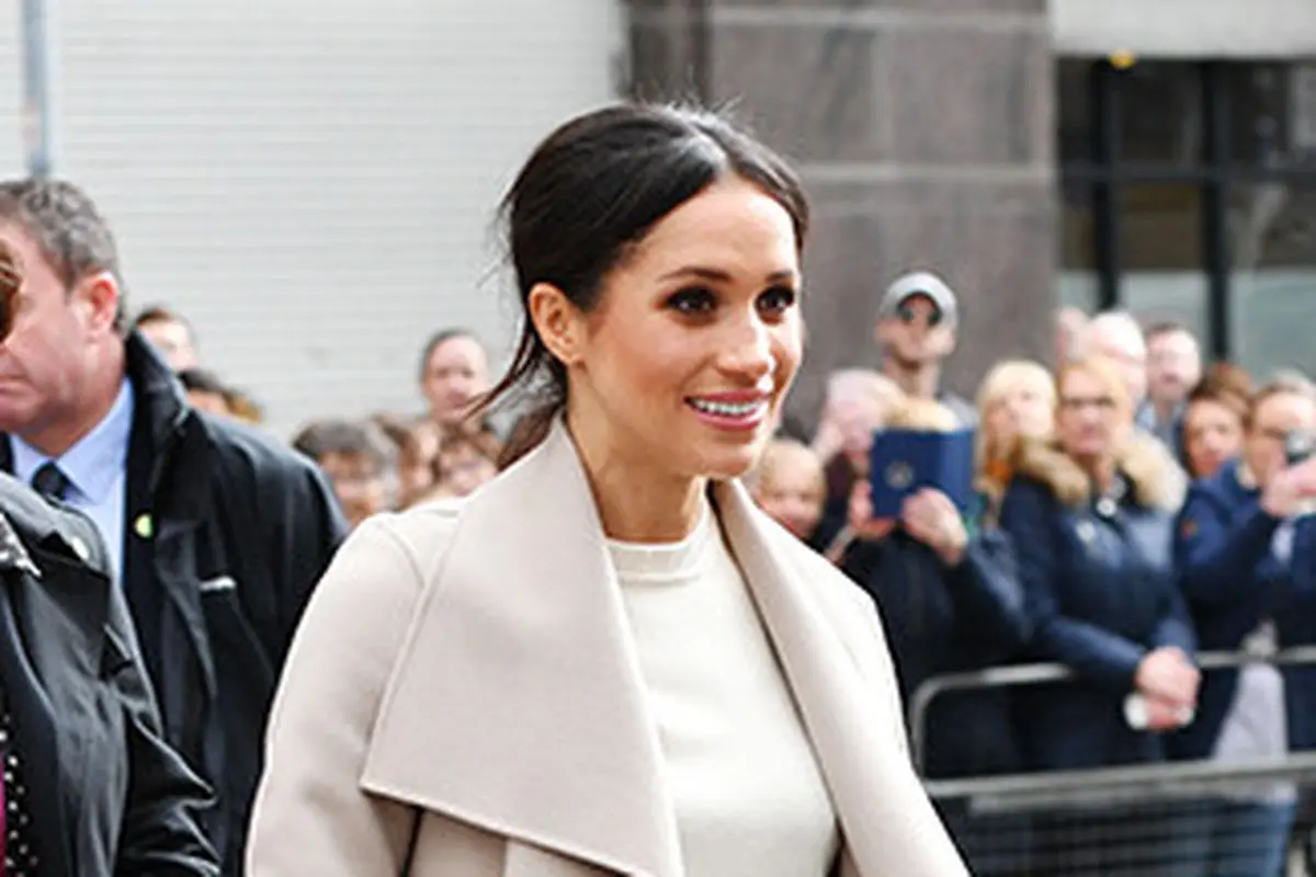 Meghan Markle/@rexhellomagazine