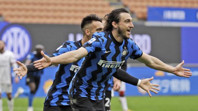 FOTO: Gol Tunggal Matteo Darmian Bawa Inter Milan Tundukkan Cagliari 1-0 - Matteo Darmian