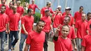 Sejumlah narapidana saat hendak rehabilitasi sosial therapeutic community (TC) di Lapas Narkotika Klas IIA Jakarta, Selasa (10/5). Kegiatan ini merupakan kerja sama Lapas Narkotika Klas IIA Jakarta dengan BNNP DKI Jakarta. (Liputan6.com/Immanuel Antonius)