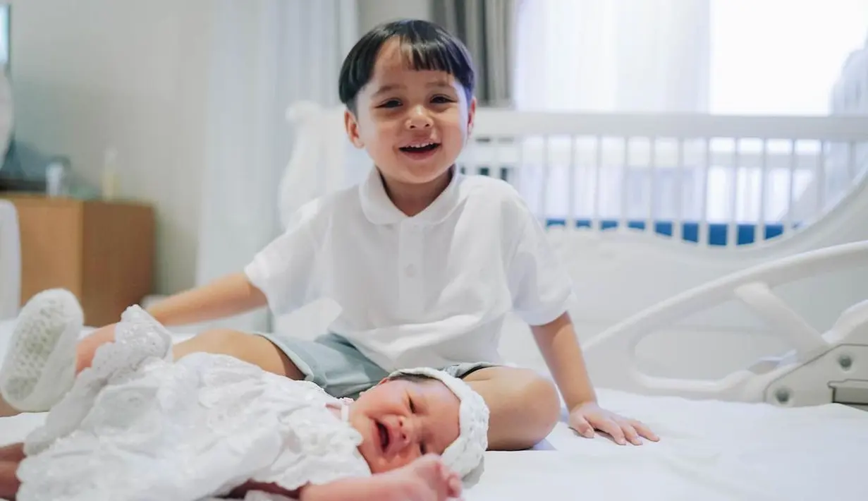 [Instagram/tasyakamila]