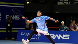 Desta Jalani Operasi Usai Cedera Mata Saat Padel