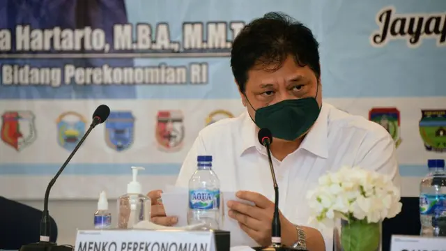 Menteri Koordinator Bidang Perekonomian Airlangga Hartarto memimpin Rakor bersama Kepala Daerah, Ketua DPRP, Forkompimda, dan Kepala OPD Provinsi Papua, di Jayapura-Sabtu (4/9/2021). (Sumber ekon.go.id)