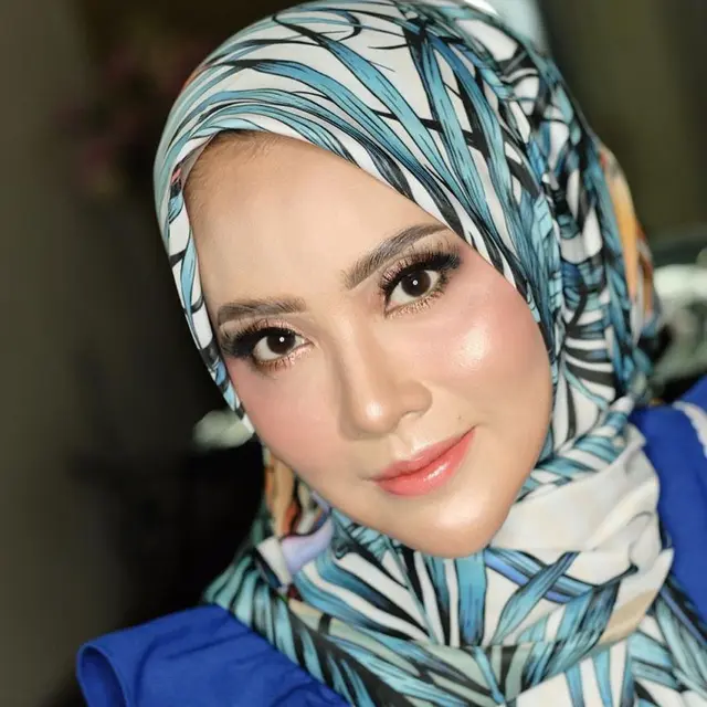 6 Potret Terbaru Elma Theana, Makin Cantik di Usia 45 Tahun