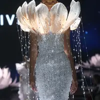 Intip koleksi Nyonya karya Monica Ivena diJakarta Fashion Week 2025. [Dok/Fimela/Adrian Utama P].
