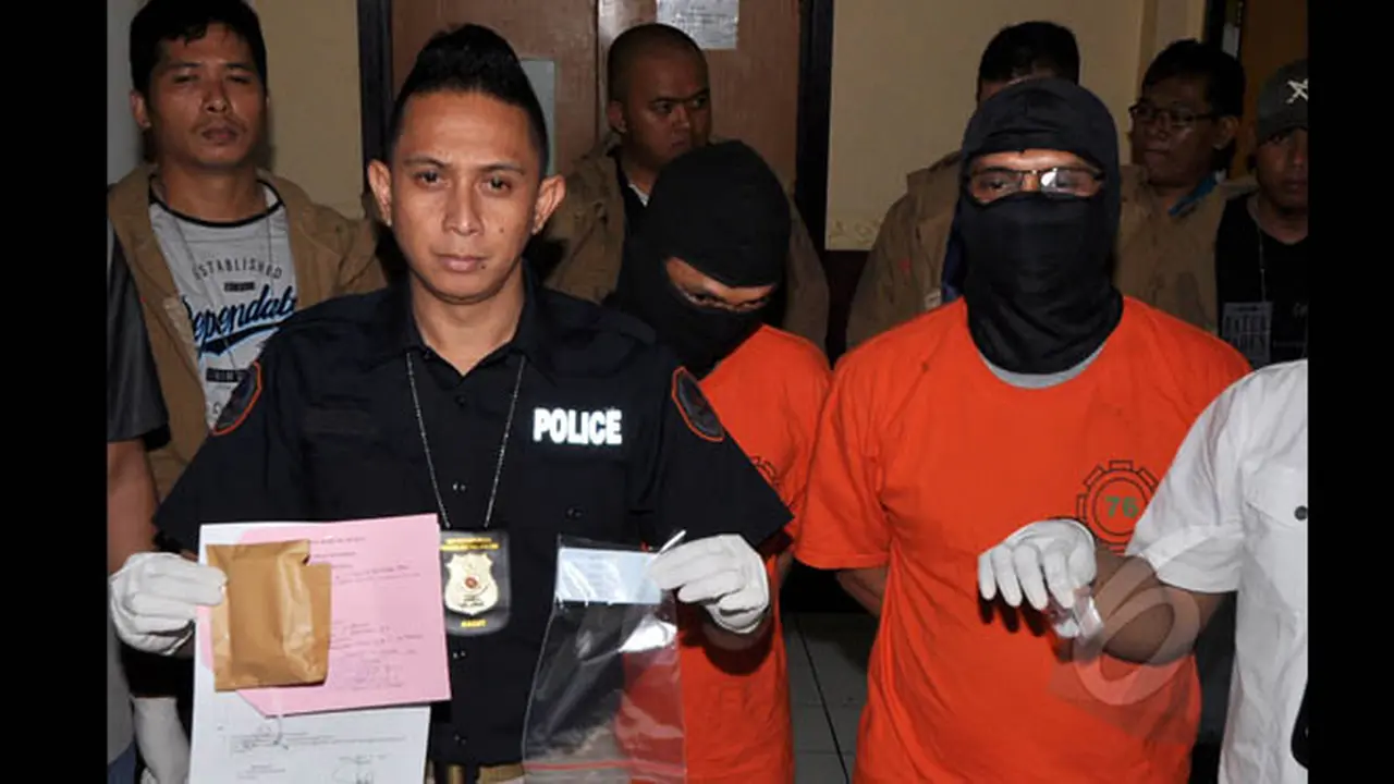Polisi Rilis Narkoba Gitaris Band Padi di Polres Jaksel