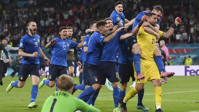 Euro 2020 Italia Melawan Inggris