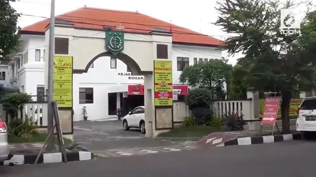 VIDEO: Vigit Waluyo Serahkan Diri ke Kejaksaan