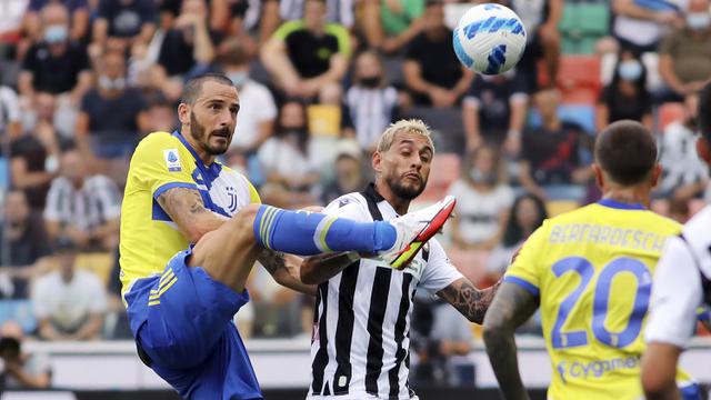Foto: Akibat 2 Blunder Wojciech Szczesny, Juventus Ditahan Imbang 2-2 Udinese di Laga Perdana Liga Italia 2021 / 2022