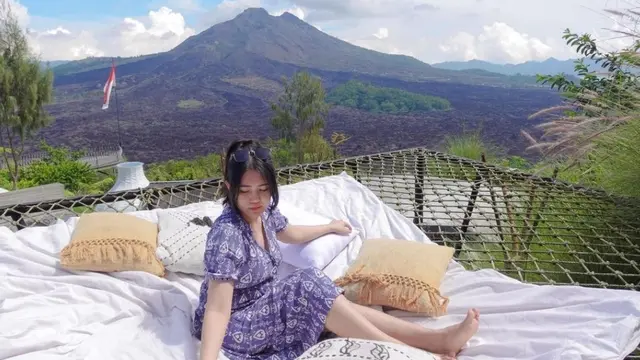 Terbaru Via Vallen Makin Berisi