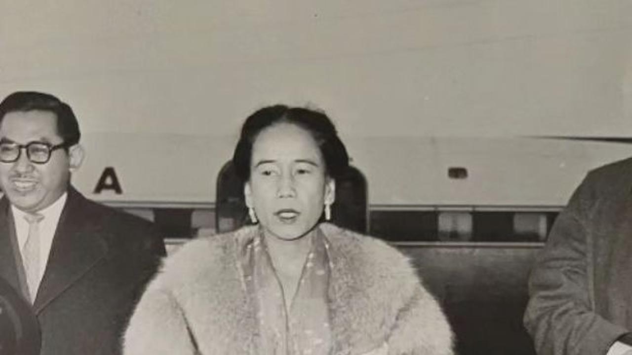 Potret lawas Laili Roesad saat tiba di Belgia pada Februari tahun 1959 sukses mencuri perhatian publik. <br>