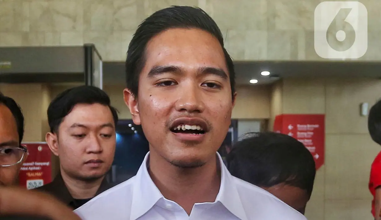 <p>Kedatangan Kaesang Pangarep di gedung lama Komisi Pemberantasan Korupsi untuk mengklarifikasi soal dugaan gratifikasi penggunaan jet pribadi. (Liputan6.com/Angga Yuniar)</p>