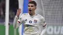 5. Houssem Aouar (Olympique Lyon) - Gelandang berusia 22 tahun ini tampil impresif bersama Lyon hingga mersakan babak semifinal Liga Champions di musim ini. Houssem Aouar mendapat nilai 7.55 dari penampilannya di Liga Champions 2019/2020. (AFP/Romain Lafabregue)