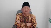 Ketua MUI Garut KH Sirojul Munir meminta APH mengusut tuntas kasus penistaan sekaligus penyesatan agama yang dilakukan Abdul Rosid, yang mengaku sebagai Imam Mahdi, beberapa waktu lalu. (Liputan6.com/Jayadi Supriadin)