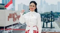 8 Inspirasi Batik dan Kebaya Merah Putih ala Kris Dayanti, Cocok untuk Hari Kemerdekaan 17 Agustus 1945 HUT RI ke-80