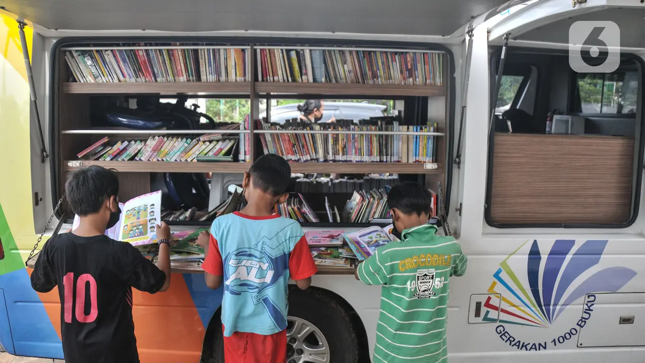 Meningkatkan Minat Baca Anak dengan Perpustakaan Keliling